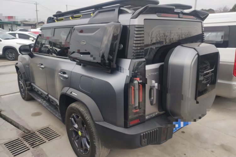 Used JETOUR Traveler 2023 2.0T All-Wheel-Drive CrossPRO