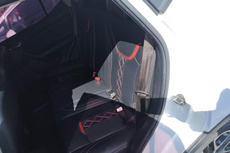 Used Soueast DX3 2016 1.5L Manual Luxury Model