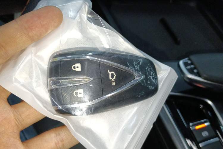 Used CHANGAN UNI-T 2022 1.5T Luxury Edition