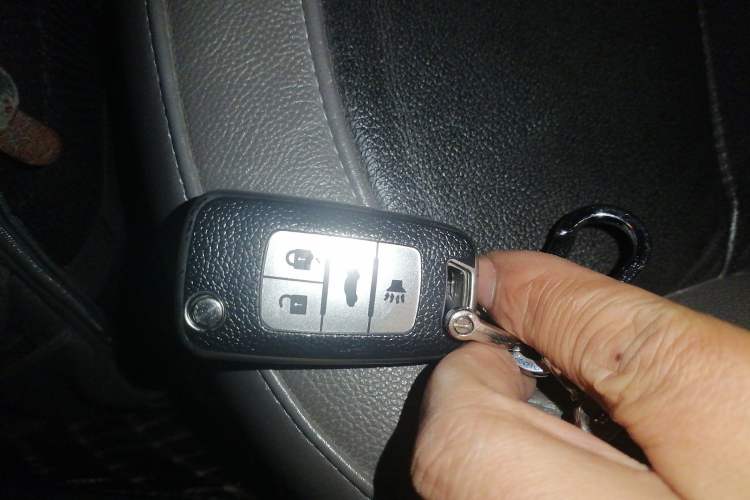 Used Chevrolet Malibu 2014 2.0L Automatic Luxury Edition Vehicle Key