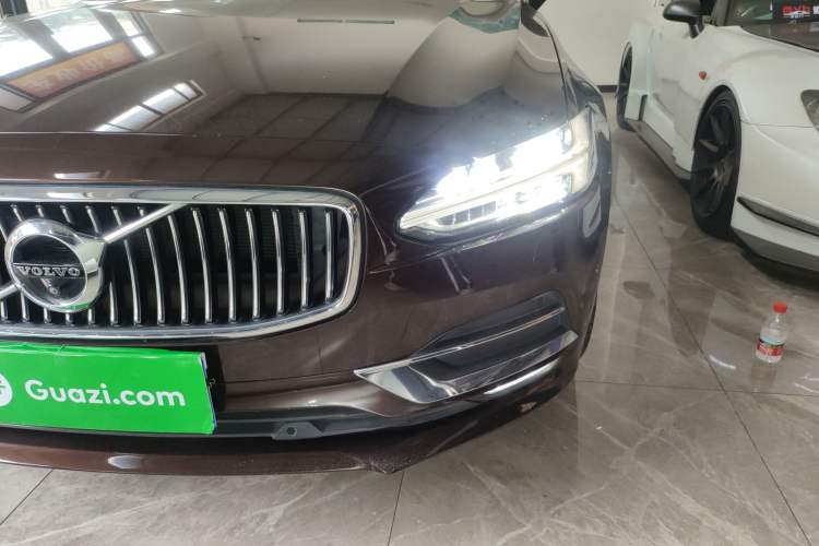 Used Volvo S90 2017 T5 Smart Luxury Edition