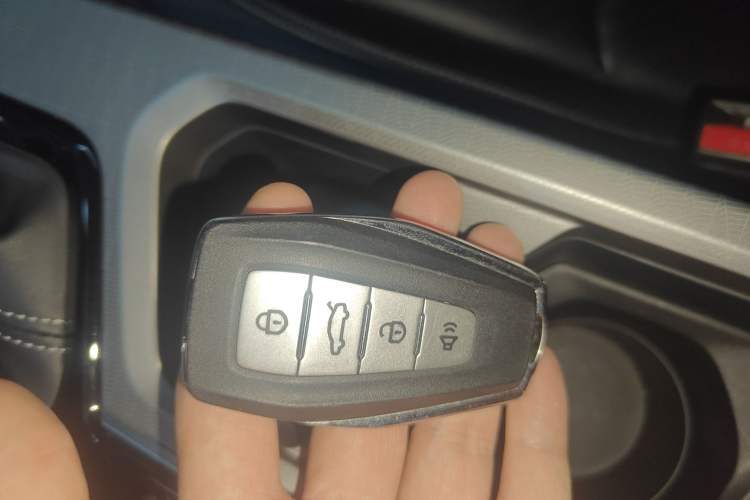 Used Geely Auto Emgrand 2023 4th Generation Champion Edition 1.5L CVT Prestige Model
