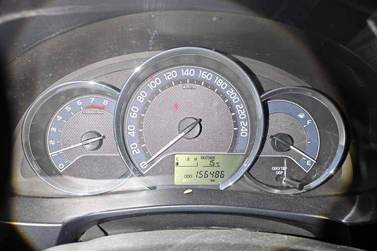 Used Toyota Levin 2016 1.6G Manual Elite Edition Odometer Close Up