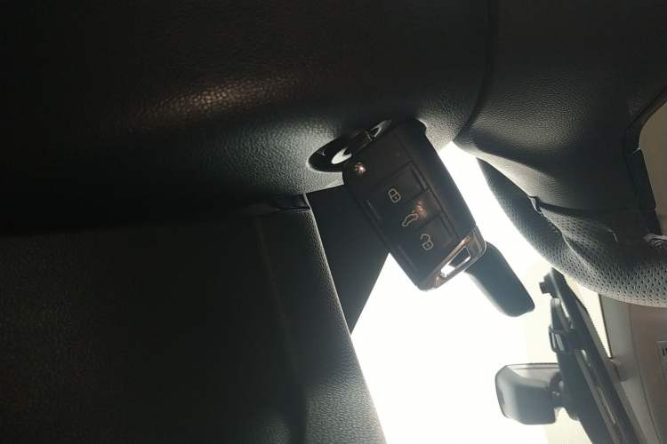 Used Volkswagen Golf 2019 1.8TSI Travel Edition
