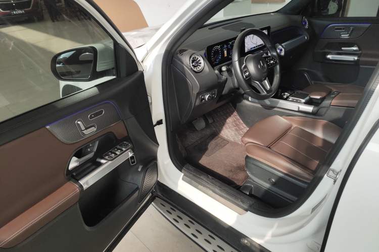 Used Mercedes-Benz GLB 2023 GLB 220 Fashion Model
