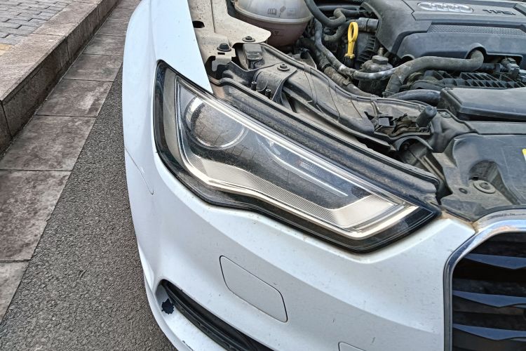 Used Audi A3 2014 Limousine 40 TFSI S line Comfort Model
