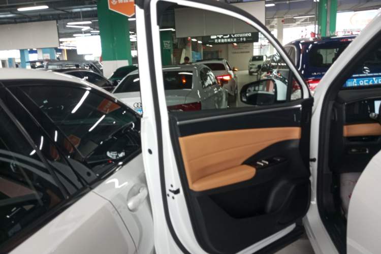 Used Geely Galaxy L7 2023 1.5T 115 km PLUS