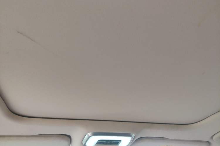 Used Hongqi H5 2024 2.0T Automatic Smart Connect Flagship Edition Headliner