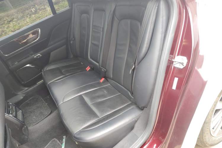 Used Lincoln Continental 2017 2.0T Two-Wheel Drive Deluxe Edition
