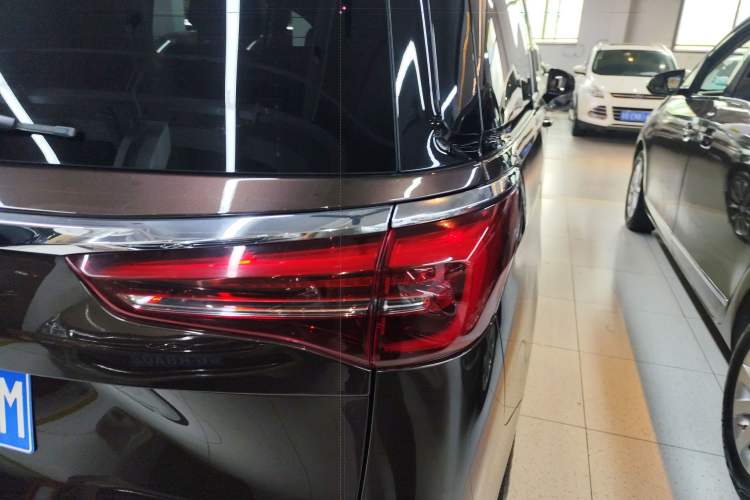 Used Buick GL8 2021 ES Landtrek 653T Luxury Model