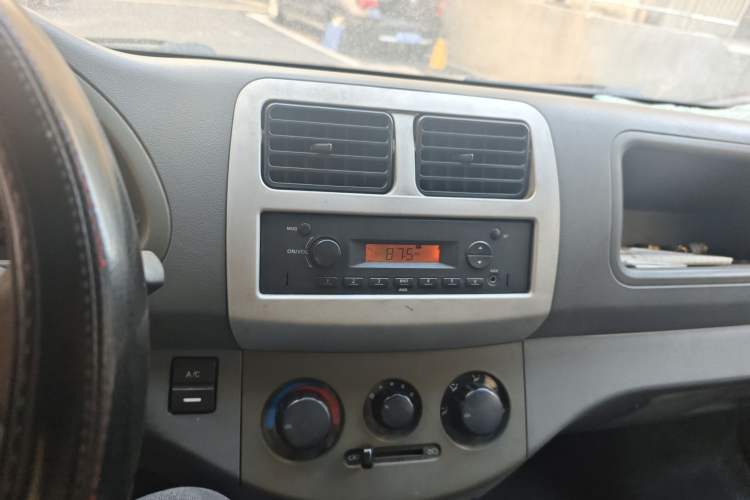 Used CHANGAN KAICHENG Xingguang 4500 2012 1.3L Base Version 4G13S1 Audio And AC Panel