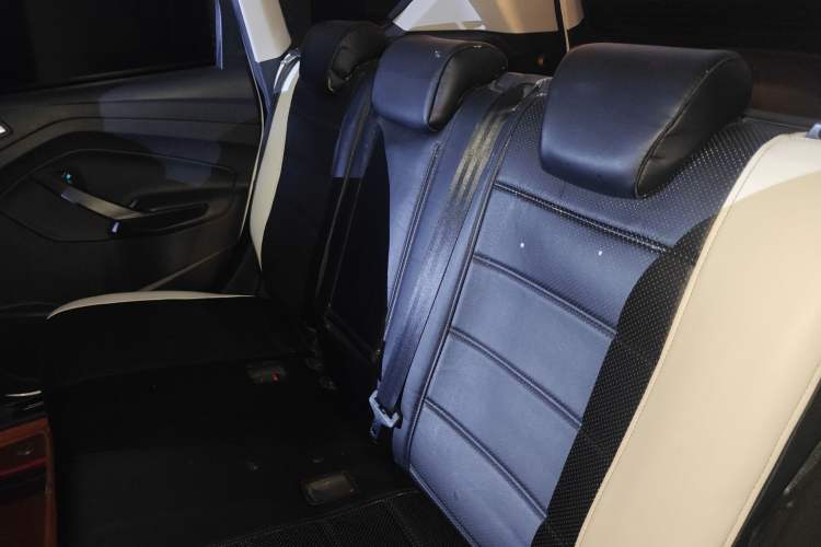 Used Ford Kuga 2015 2.0L GTDi Four-Wheel Drive Elite Model