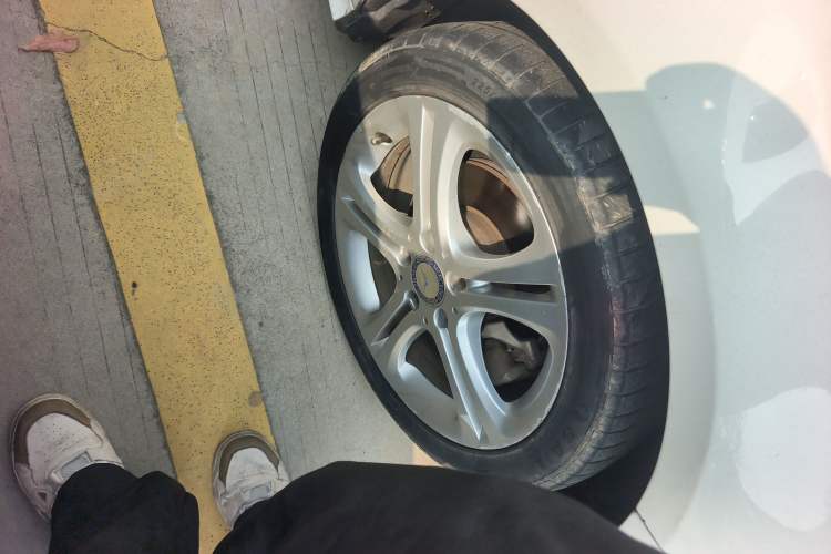 Used Mercedes-Benz A-Class 2015 A 180 Right Front Wheel Hub