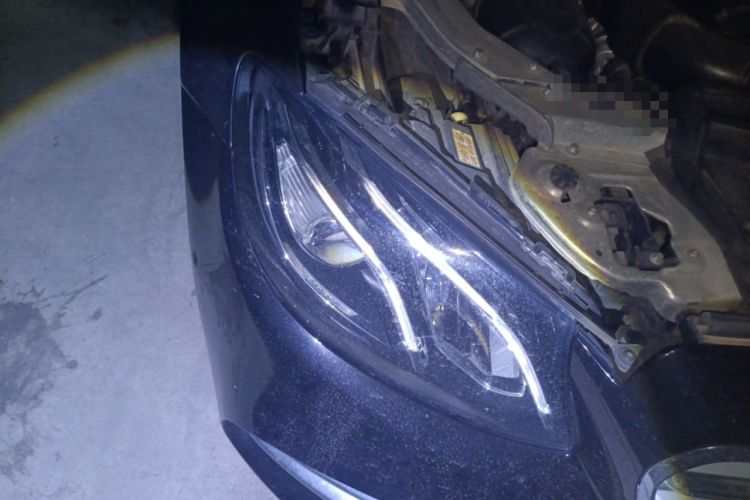 Used Mercedes-Benz E-Class 2017 E 300 L Sporty and Stylish Model Right Front Headlight