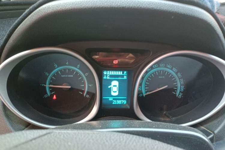 Used GAC Trumpchi GS5 2012 2.0L Manual Two-Wheel-Drive Anniversary Limited Edition Instrument Cluster