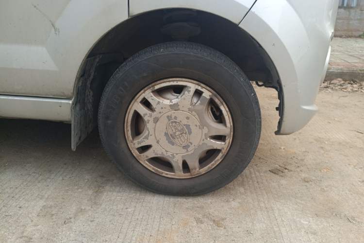 Used FAW Jiabao V75 2015 1.0L Standard Version DAM10AR