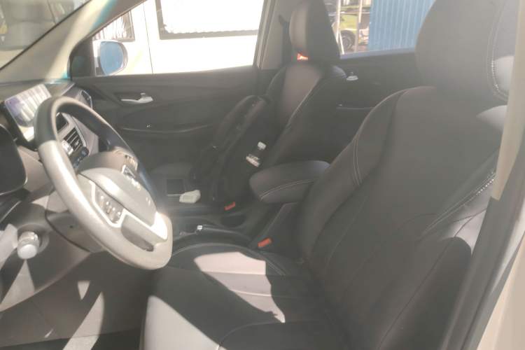 Used Baojun 730 2019 1.5T CVT Fashion Model 7 Seats China VI Emission Standard