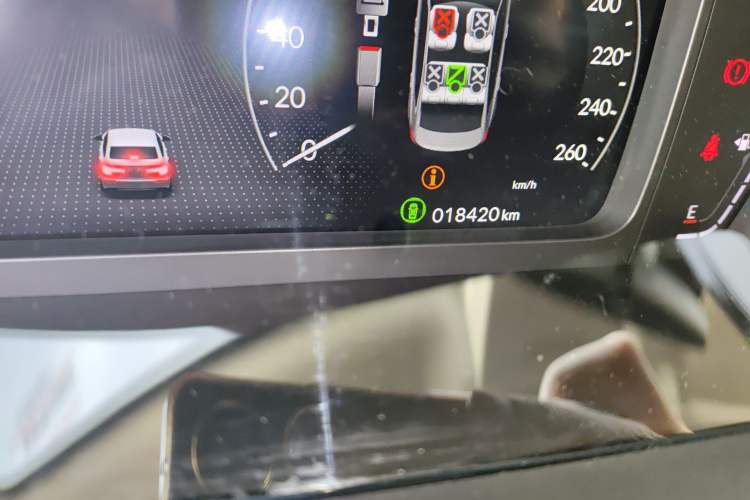 Used Honda Civic 2023 240TURBO CVT Dynamic · Center Stage Special Edition