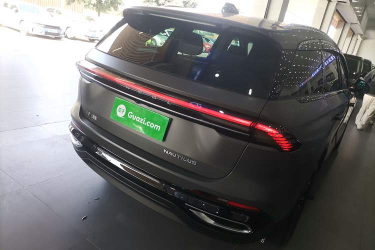 Used Lincoln Nautilus 2023 2.0T Four-Wheel Drive Luxury Edition