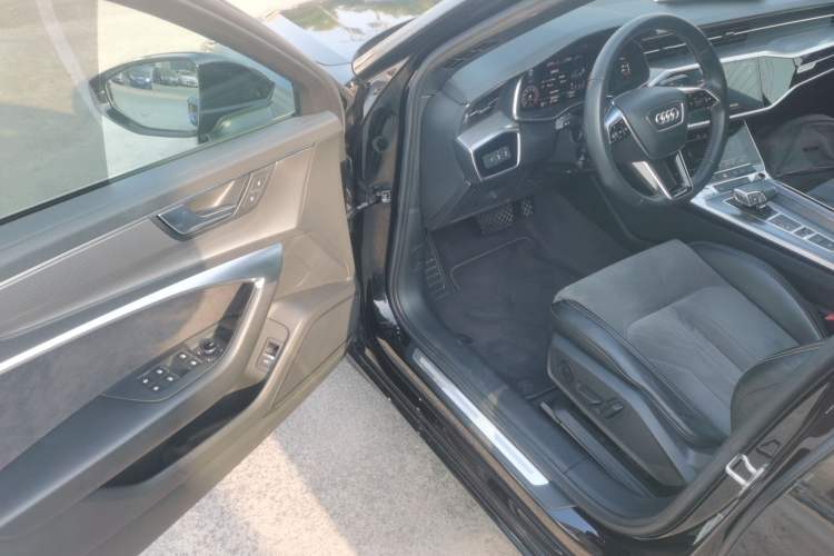 Used Audi A6L 2019 40 TFSI Luxury Dynamic Model