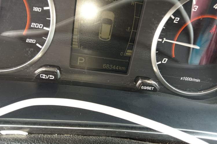 Used Chery Tiggo 3X 2021 Diamond Edition 1.5L CVT 3-Carat Odometer Close Up