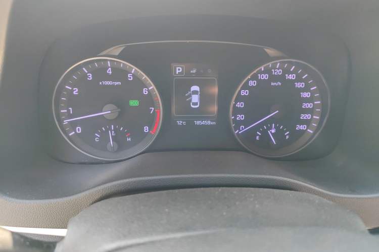 Used Hyundai Elantra (6th Generation / Lingdong) 2016 1.6L Automatic ZhiXuan – Elite Version
