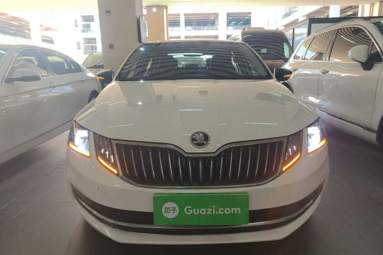 Used Skoda Octavia 2018 TSI280 DSG Luxury Edition