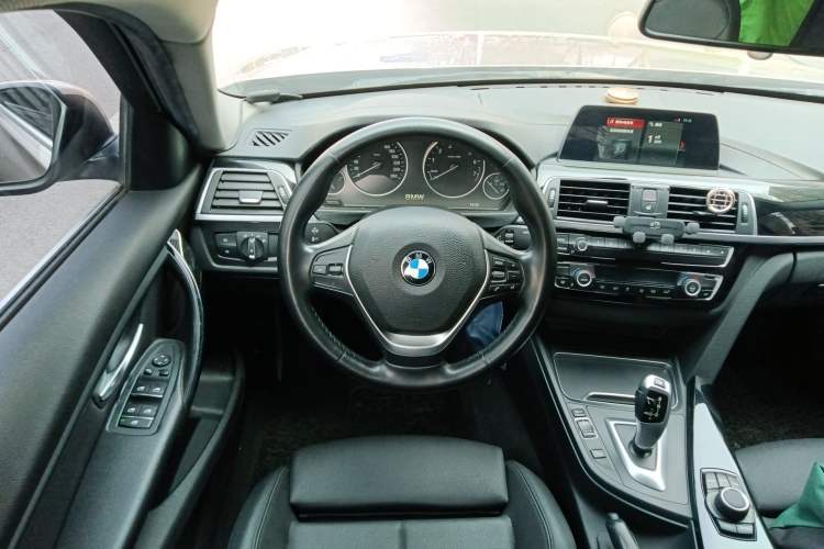 Used BMW 3 Series 2018 318Li