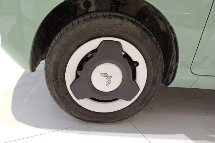 Used Wuling Hongguang MINIEV 2022 Macaron Premium Model – Lithium Iron Phosphate Exterior 1