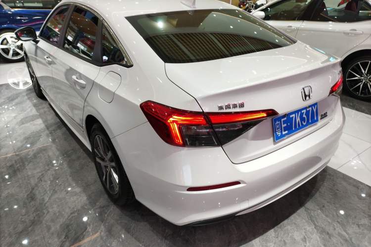 Used Honda Civic 2023 240TURBO CVT Dynamic Edition