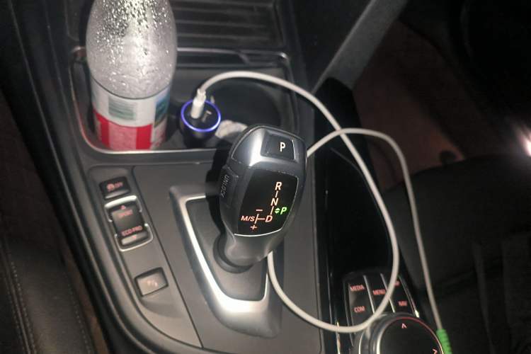 Used BMW 3 Series 2019 320Li Fashion Model
