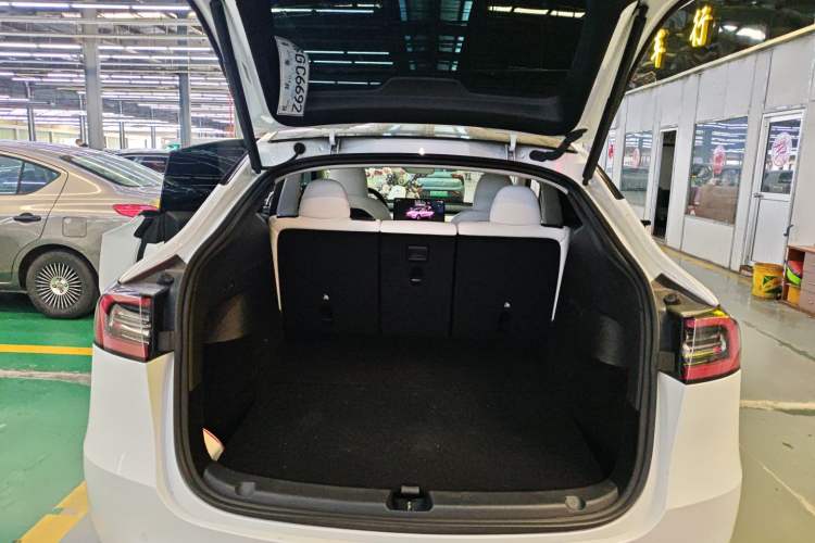 Used Tesla Model Y 2022 Revised Version Rear-Wheel Drive
