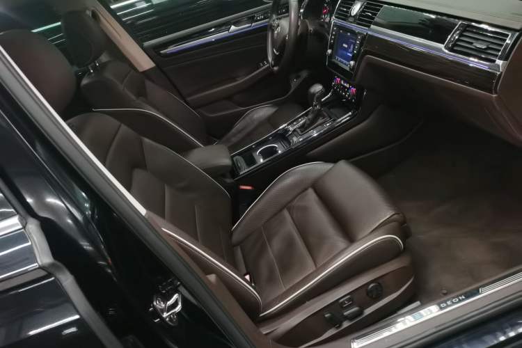 Used Volkswagen Phideon 2016 380TSI Two-Wheel-Drive Supreme Edition