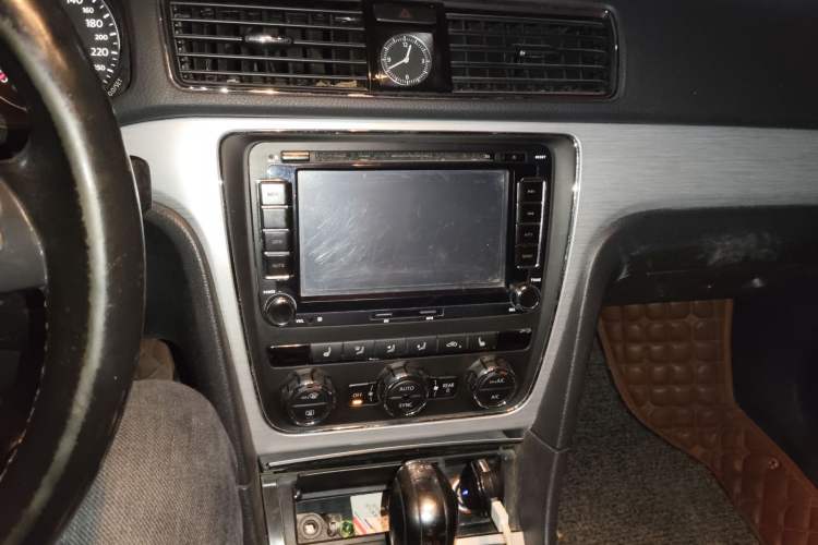 Used Volkswagen Passat 2015 1.8TSI DSG Prestige Edition
