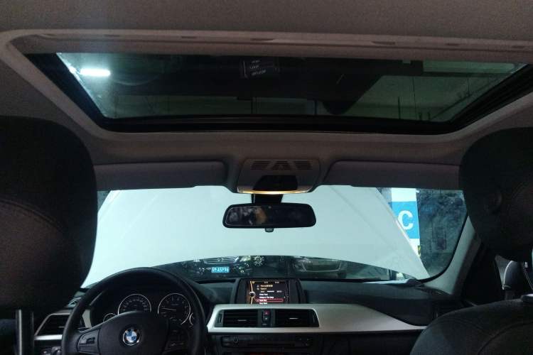 Used BMW 3 Series 2014 320Li Fashion Model