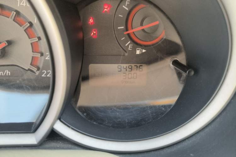 Used Nissan Sylphy 2012 Classic 1.6XL Manual Luxury Edition Odometer Close Up