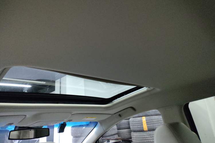 Used Buick GL8 2018 28T Luxury Model China VI Standard