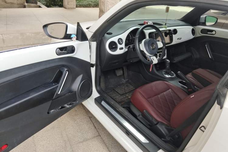 Used Volkswagen Beetle 2014 1.4TSI Fashion Edition
