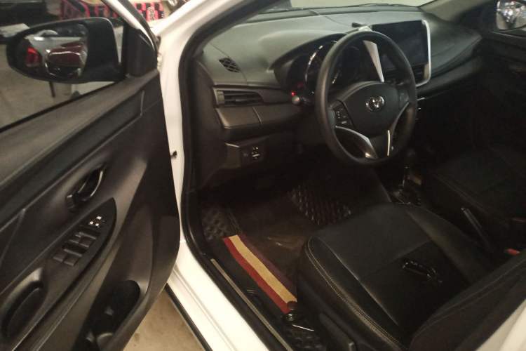 Used Toyota YARiS L Zhi Xuan 2022 X-Trail 1.5L CVT Leading PLUS Edition
