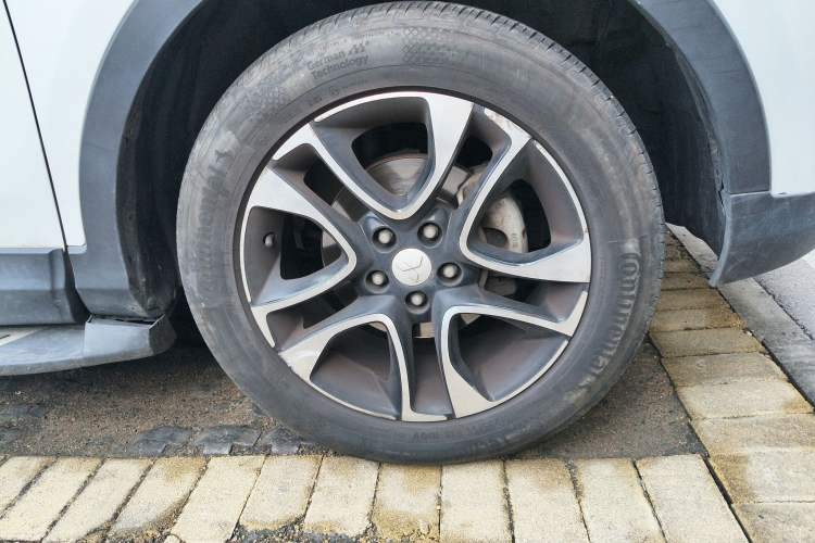 Used Soueast DX7 2017 1.5T Manual Triumph Edition
