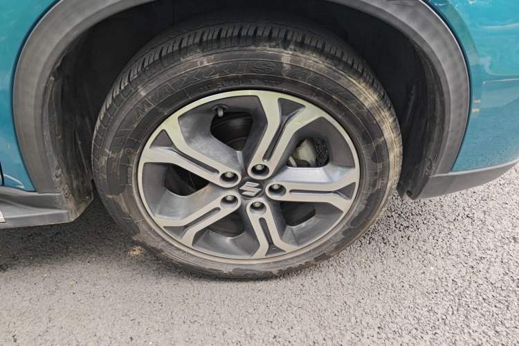 Used Suzuki Vitara 2016 1.4T Automatic 4x4 Flagship Model Right Front Wheel Hub