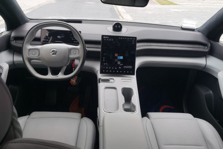 Used Nio ES6 2023 75 kWh
