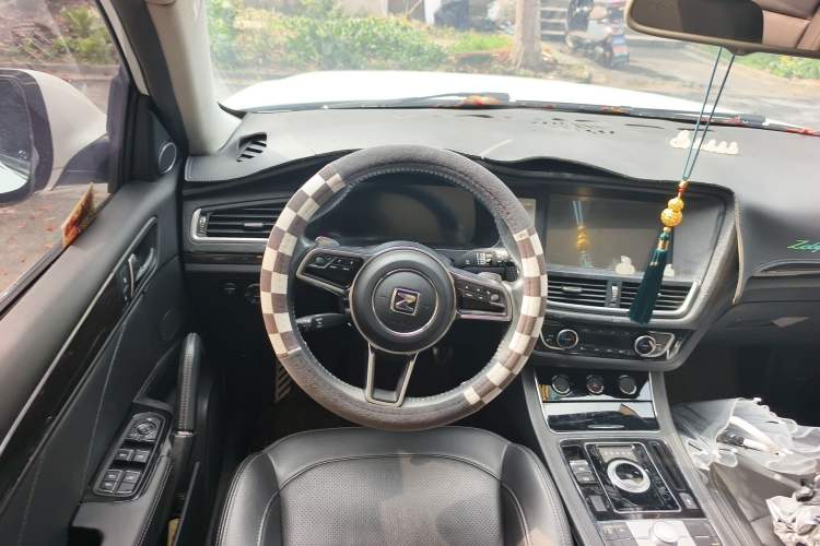 Used Zotye T600 2016 Sport Edition 2.0T DCT Prestige Model
