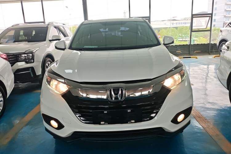 Used Honda Vezel 2020 220 TURBO CVT Elite Edition Front