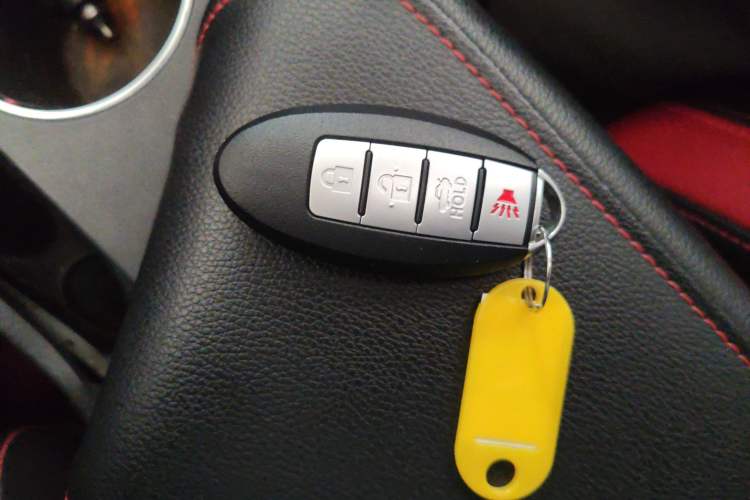 Used Venucia D60 2018 1.6L CVT Smart Connect Elite Edition