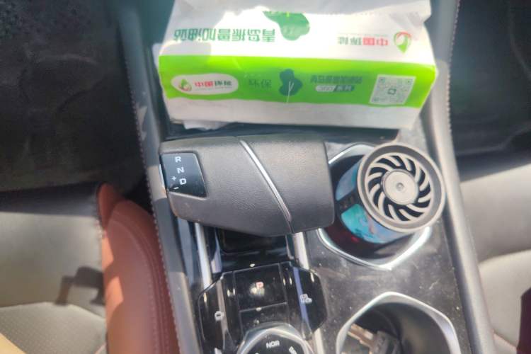 Used CHANGAN Eado 2022 PLUS Blue Whale NE 1.4T GDI DCT Prestige Edition Gear Lever