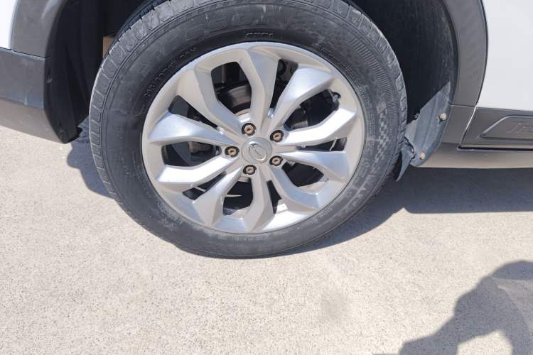 Used GAC Trumpchi GS3 2017 150N Manual Elite Edition Exterior 5