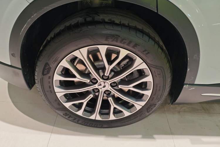 Used Nio EC6 2023 75 kWh Exterior 5