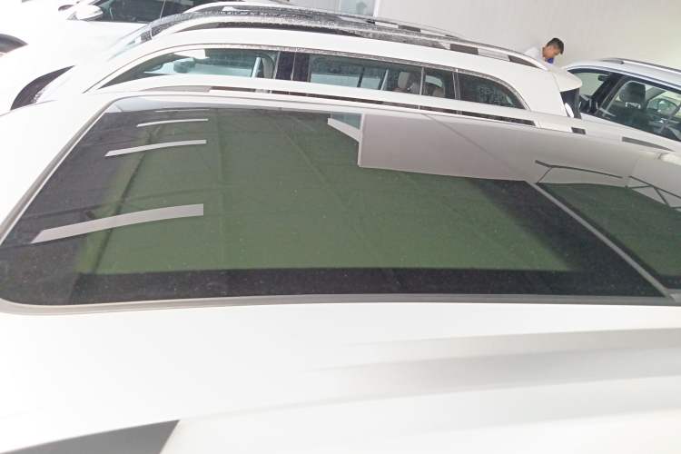 Used Volkswagen Tharu 2023 300TSI Two-Wheel-Drive Full Moon Edition