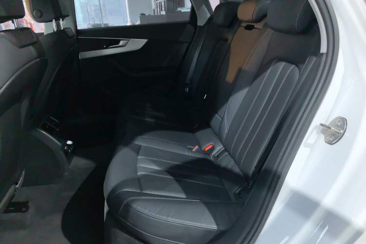 Used Audi A4L 2020 40 TFSI Fashion Dynamic Model Left Rear Seat